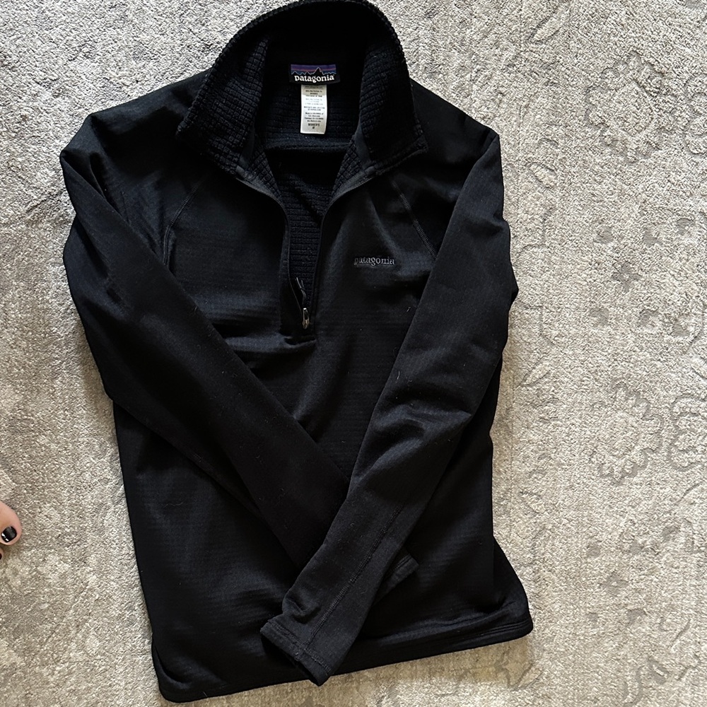 Patagonia R1 fleece layer